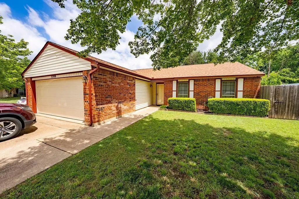 7308 Levitt Court, Watauga