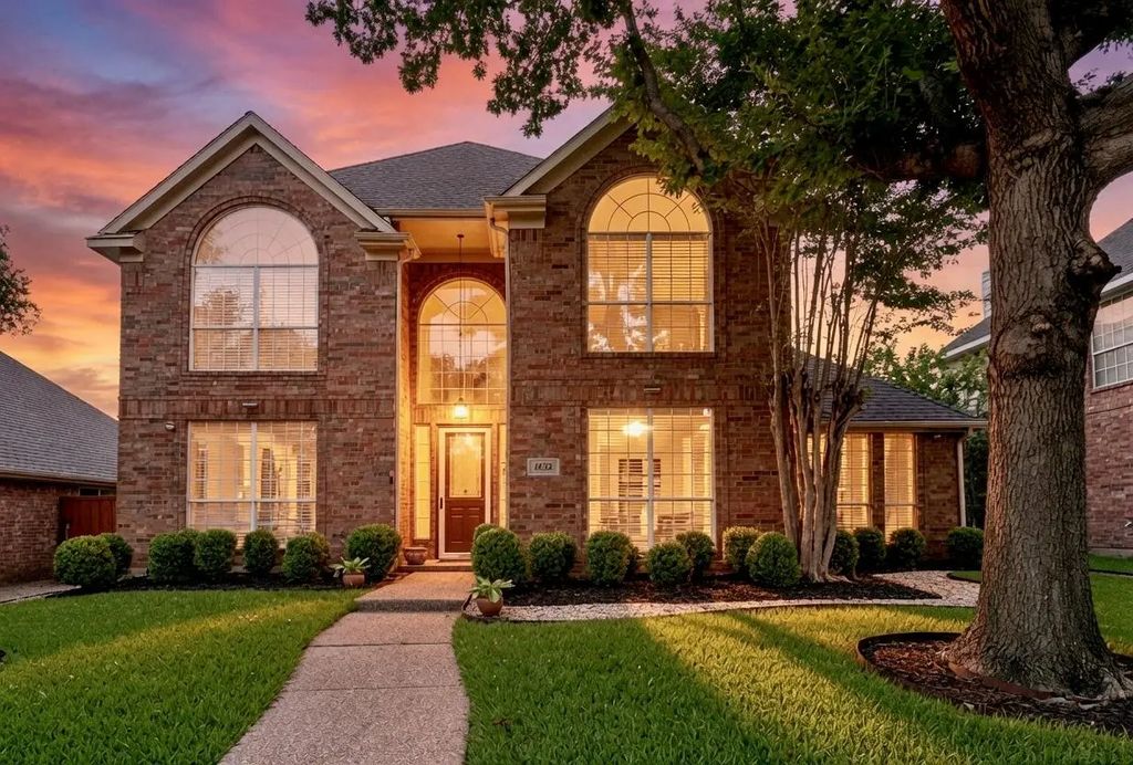 1432 Honey Locust Drive, Plano