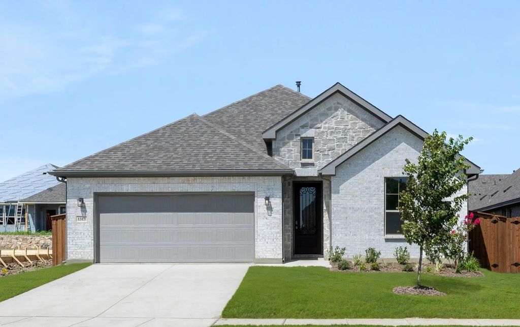 1114 Rothland Court, Red Oak