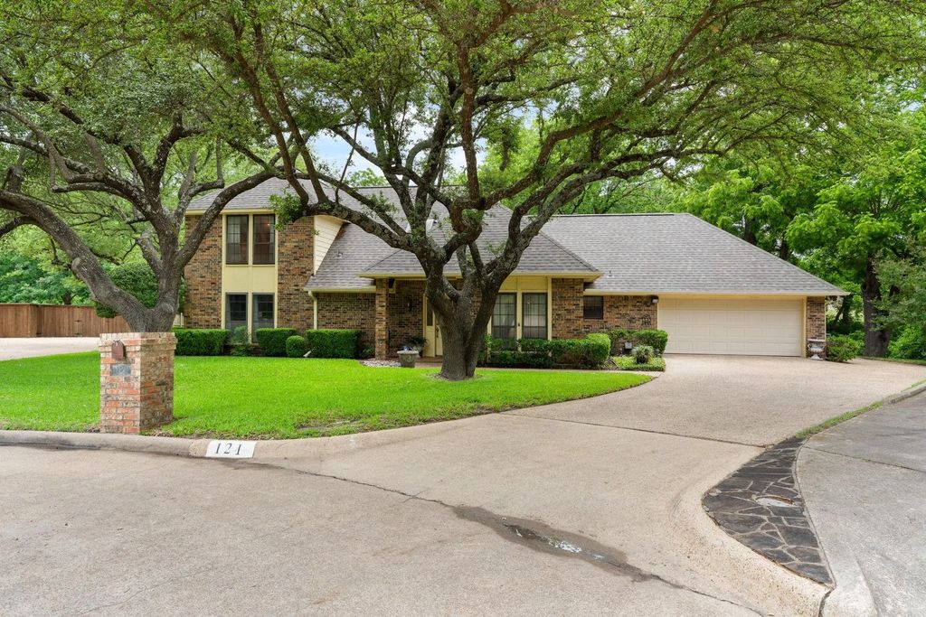 121 Nicklaus Nook, Lancaster