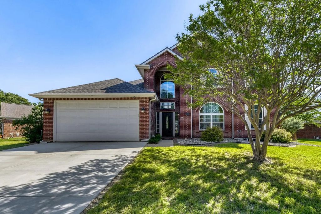 5429 Rocky Mountain Road, Fort Worth