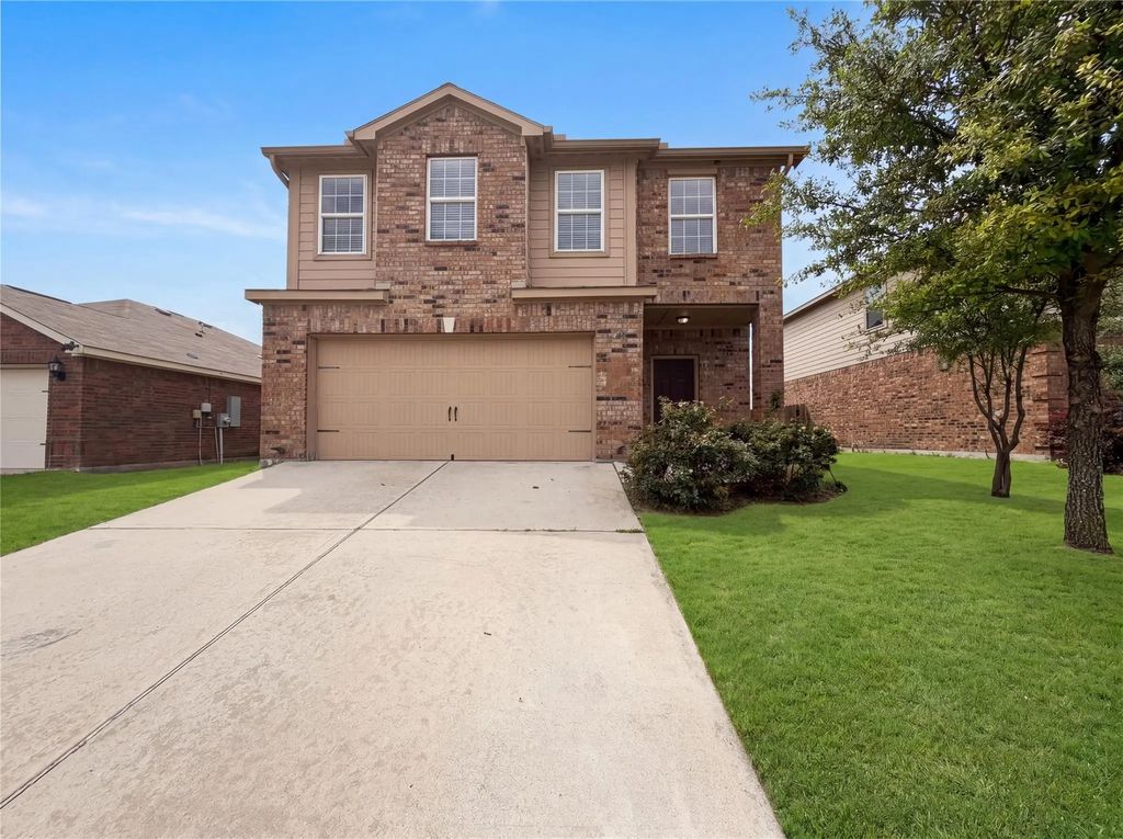 6132 Obsidian Creek Drive, Fort Worth