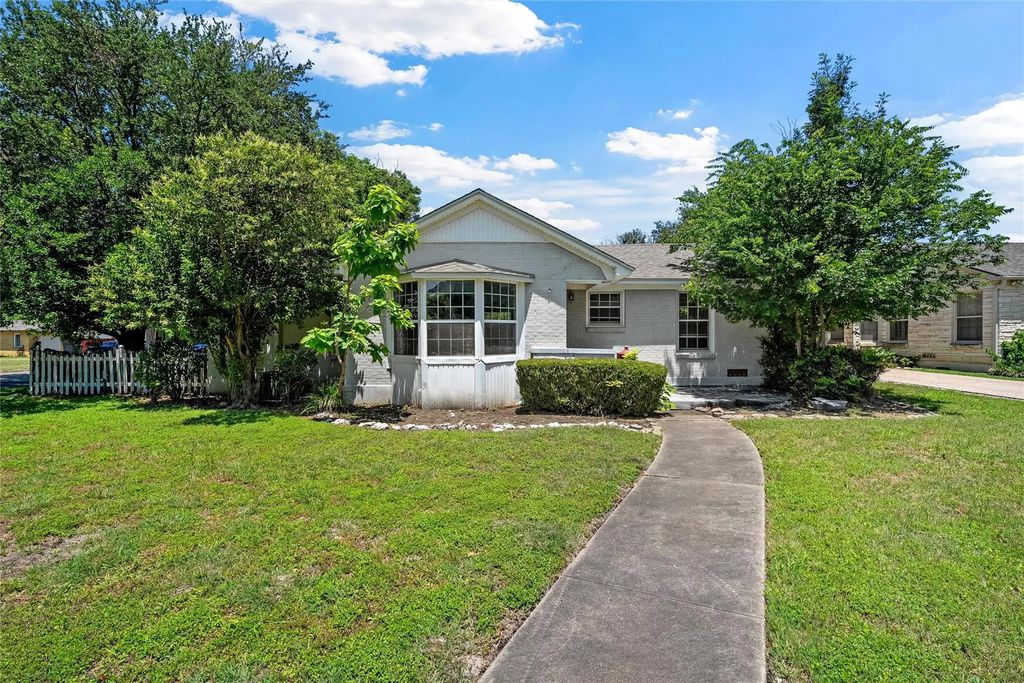 3225 Windsor Avenue, Waco