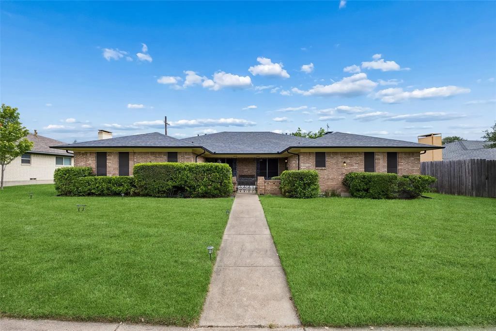 6241 Rincon Way, Dallas
