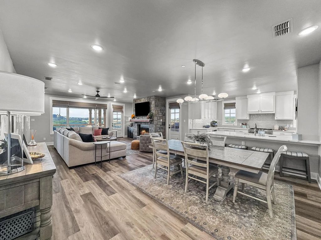 1673 Scenic Drive 203, Graford