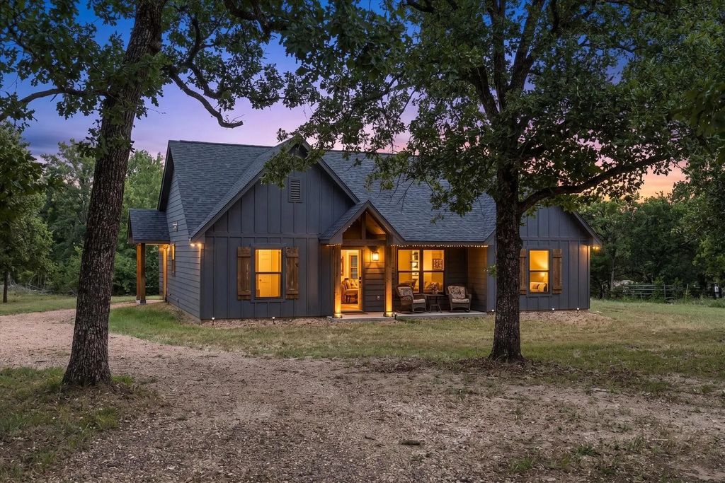 11740 Bakers Crossing Road, Bluff Dale