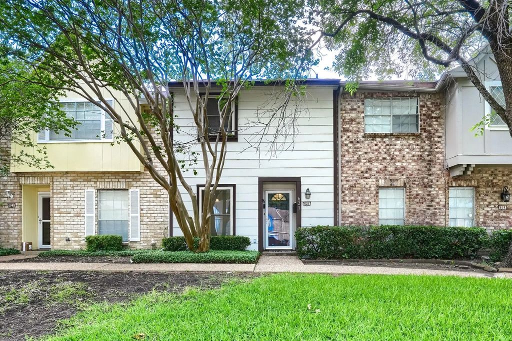 621 Trailwood Court, Garland