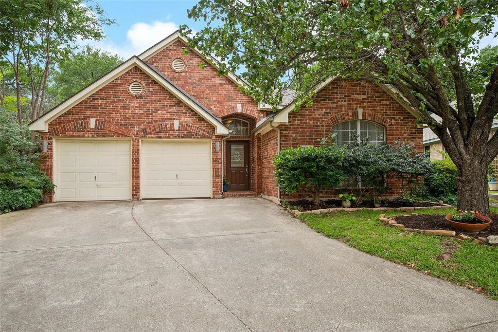 3501 Stone Creek Court, Fort Worth