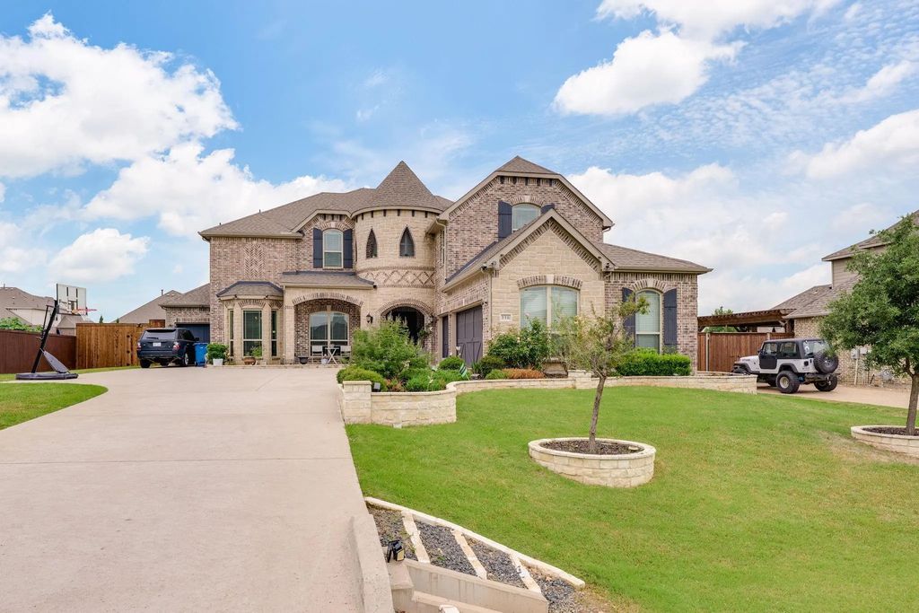 116 Thoroughbred Drive, Hickory Creek