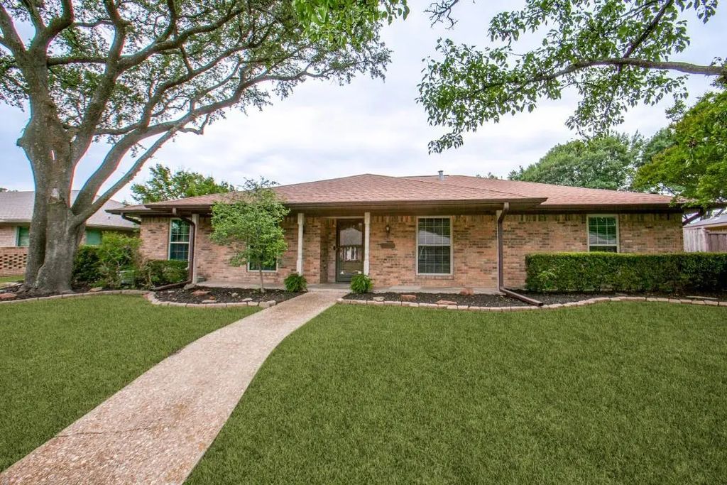 2004 Tampico Drive, Plano