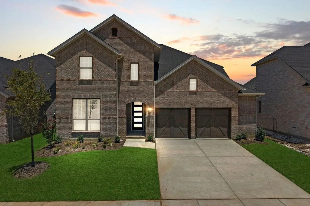 1009 Malachite Way, Oak Point