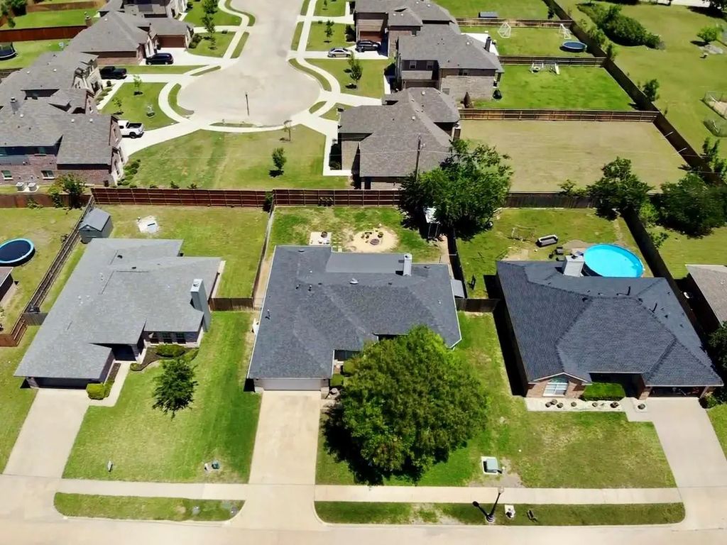 514 Morningside Court, Midlothian