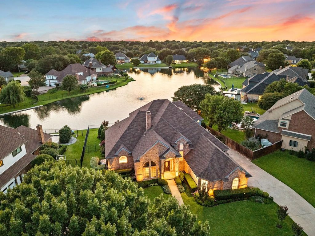 1113 Brazos Drive, Southlake