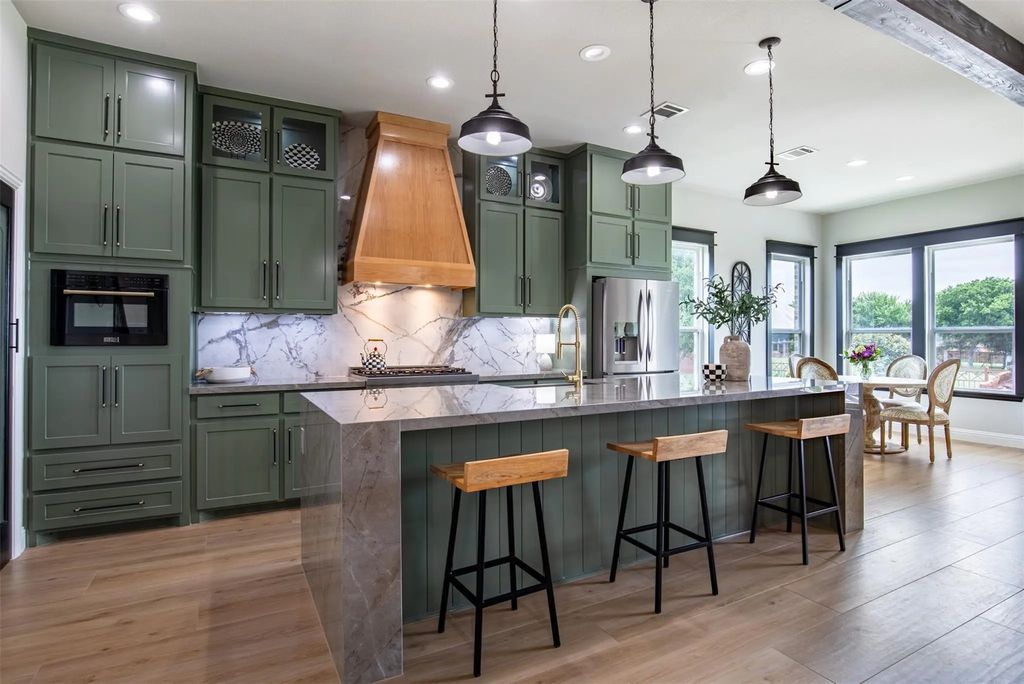 6251 Whiskerbrush Road, Flower Mound