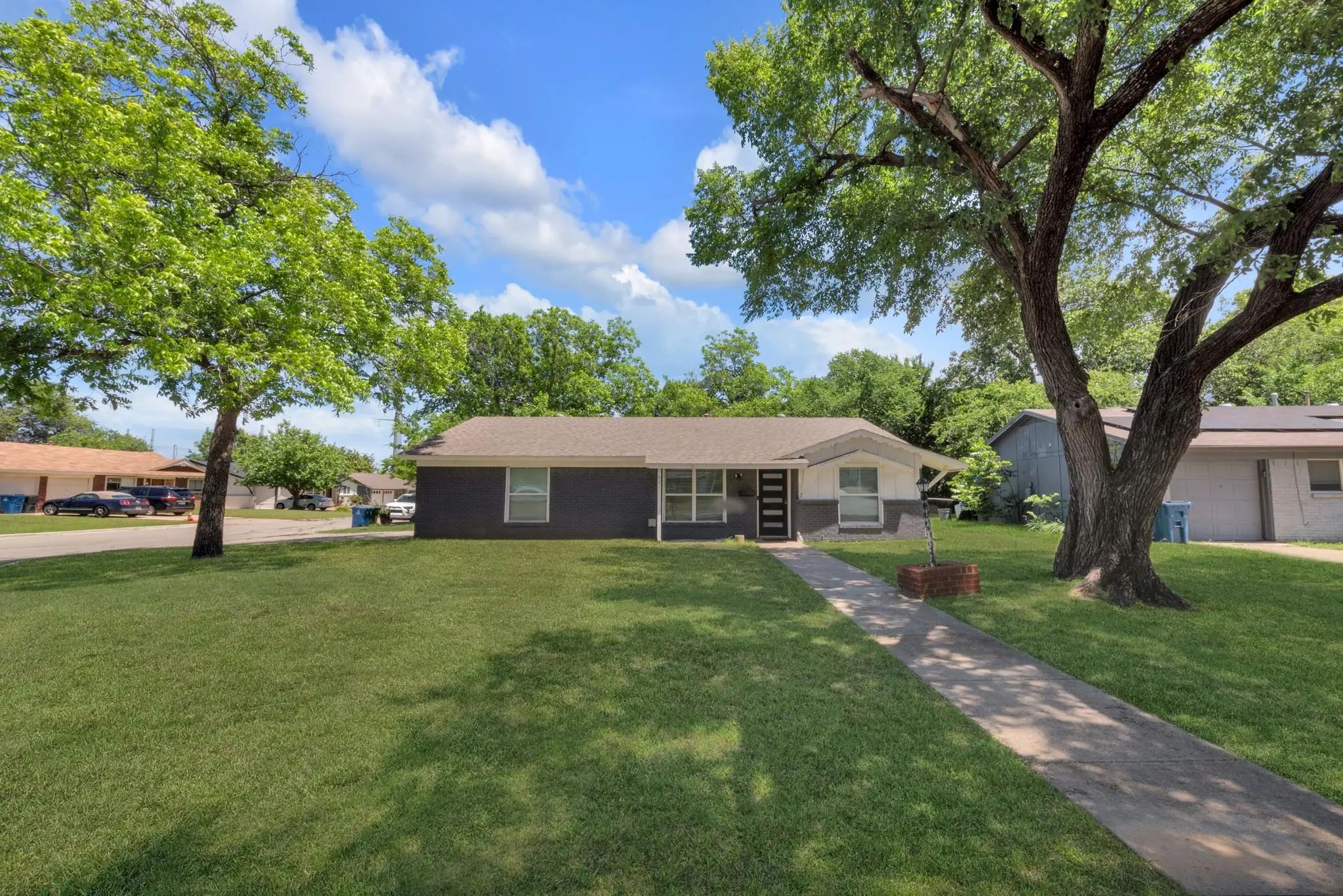 Photo of Listing #21267376