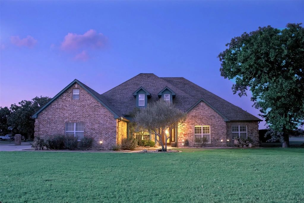 2601 Ne 23rd Street, Mineral Wells