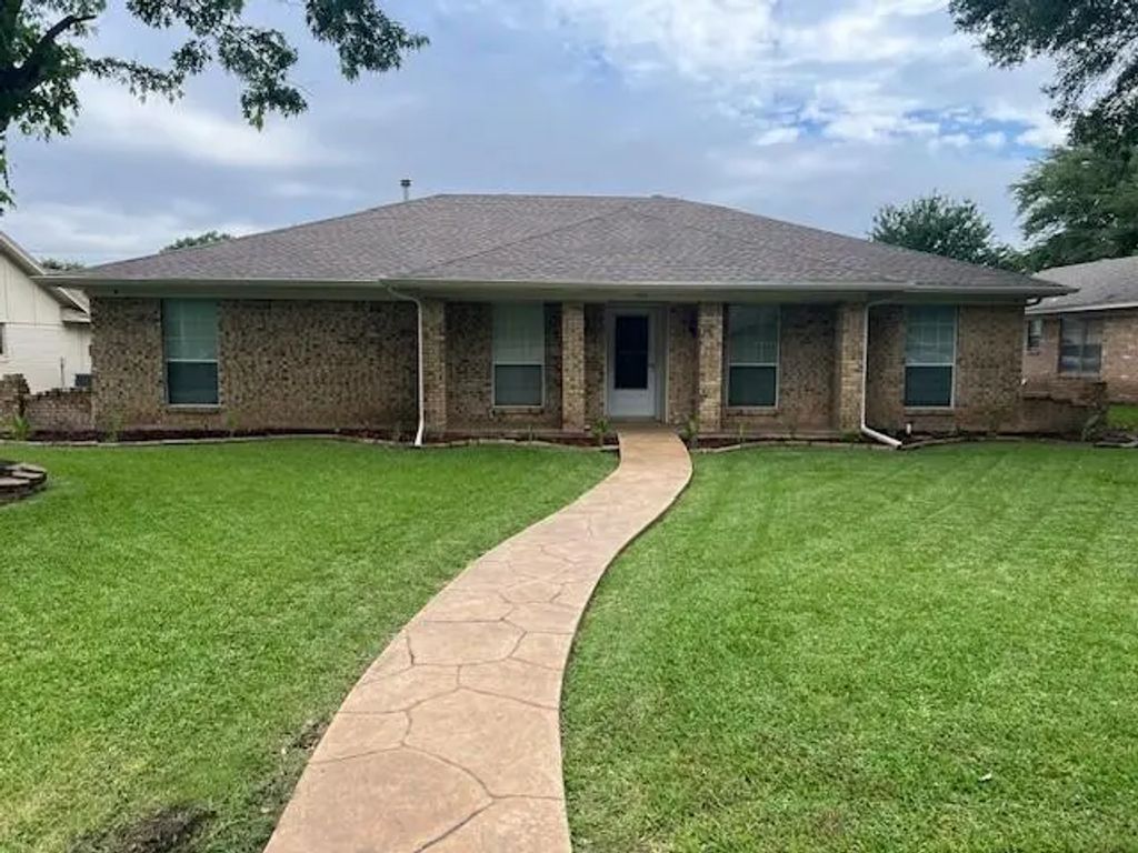 1901 Hanover Drive, Richardson
