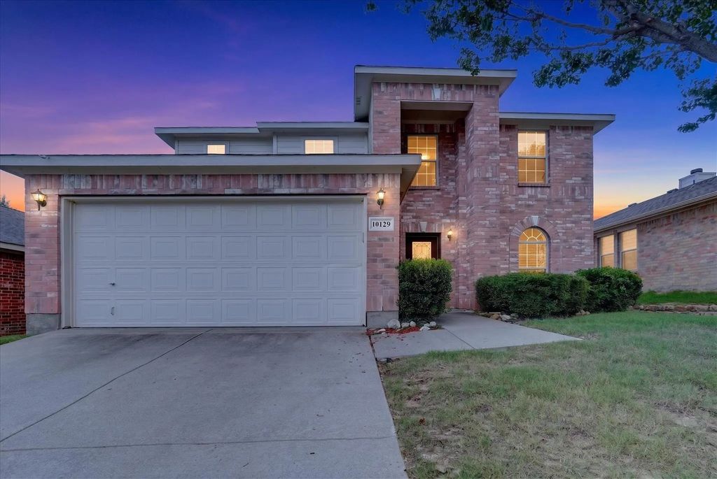 10129 Cougar Trail, Fort Worth