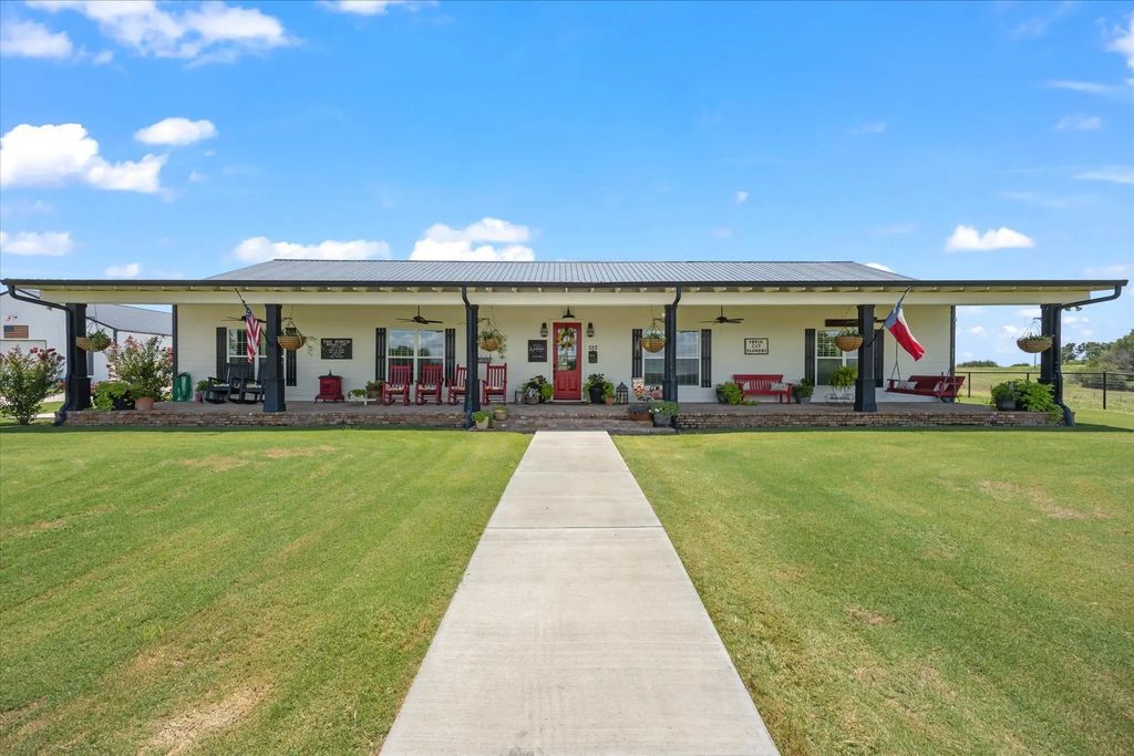 965 County Road 223, Stephenville