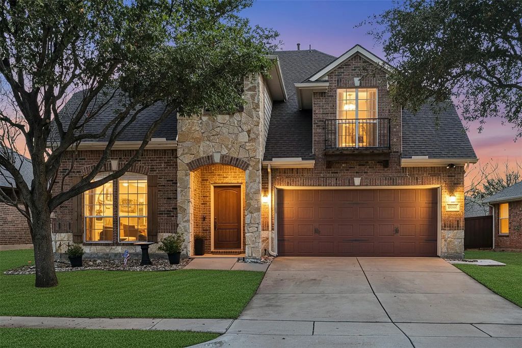 2740 Evening Mist Drive, Little Elm