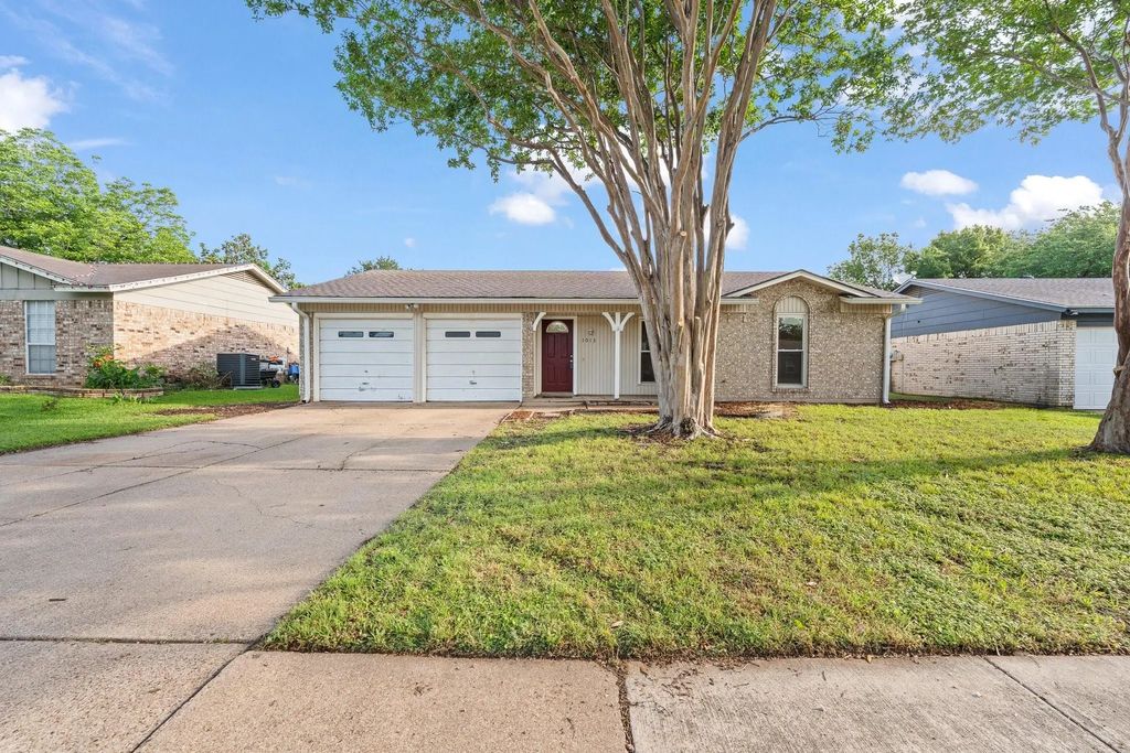 1013 Waverly Drive, Arlington