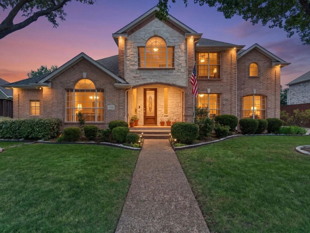 5708 Twain Drive, Flower Mound