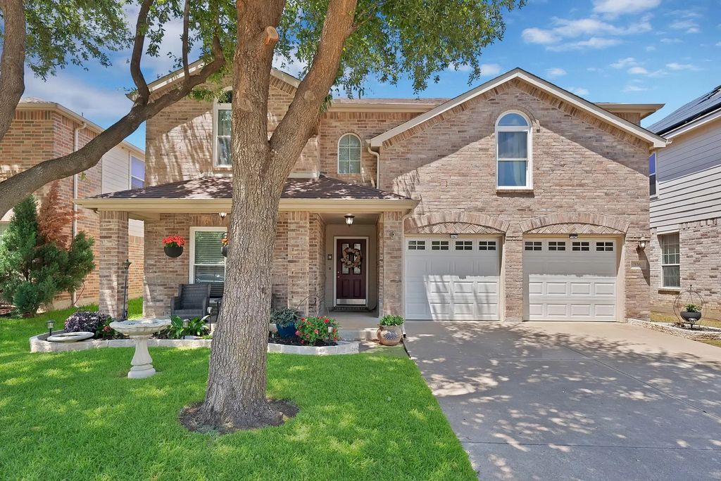 336 Chase Hill Lane, Fort Worth