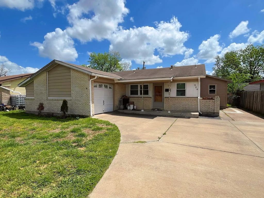 904 Miranda Drive, Mesquite