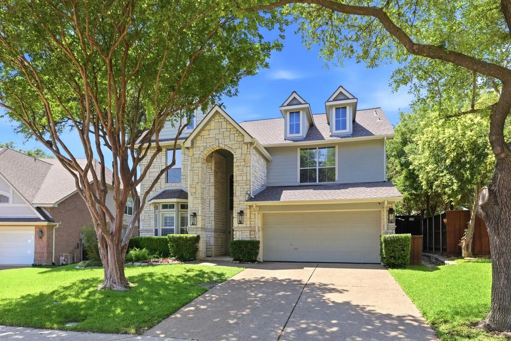 7947 Glade Hill Court, Dallas