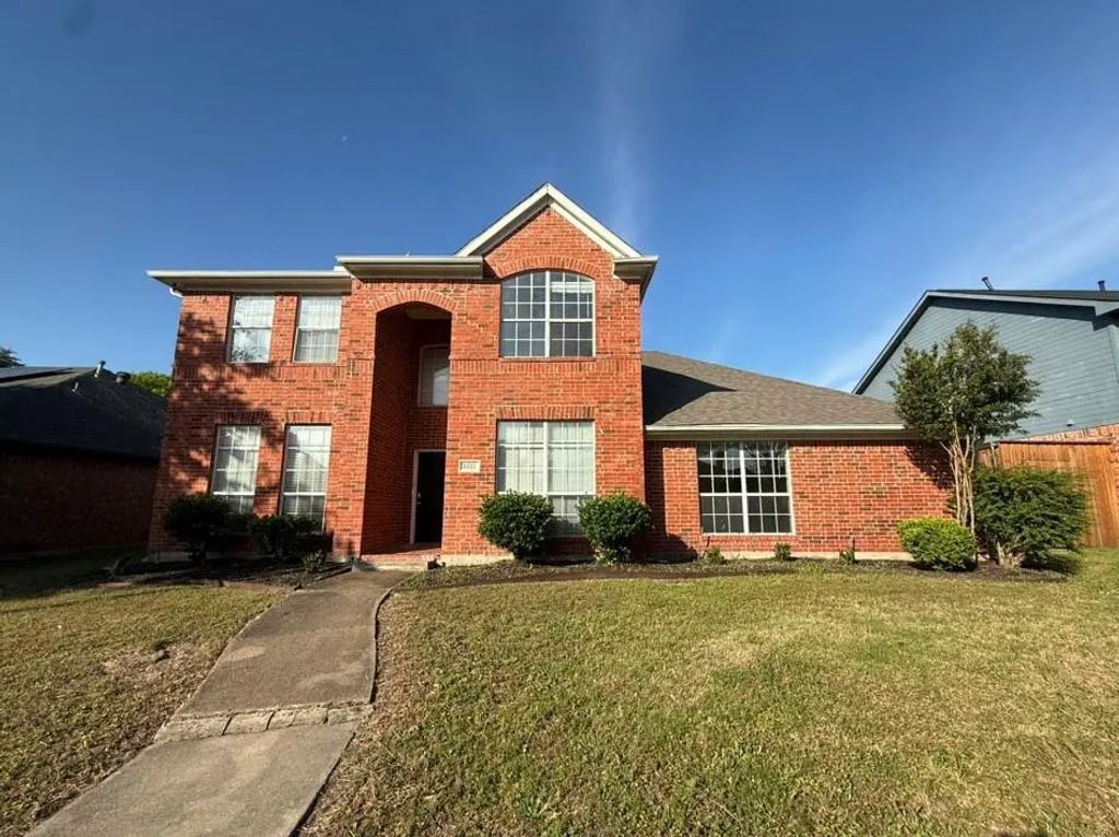 2031 Stillwater Drive, Mesquite