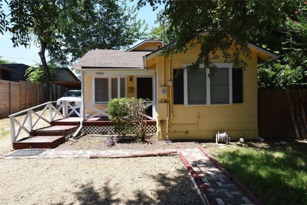 9015 San Leandro Drive, Dallas