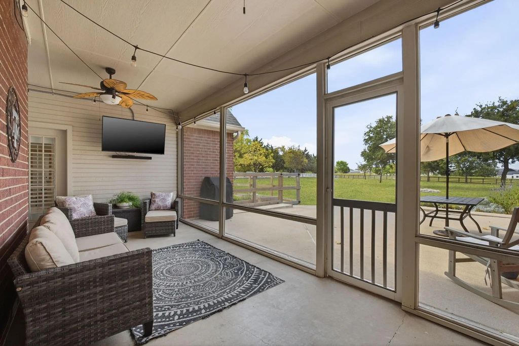 15 Brookhollow Circle, Melissa