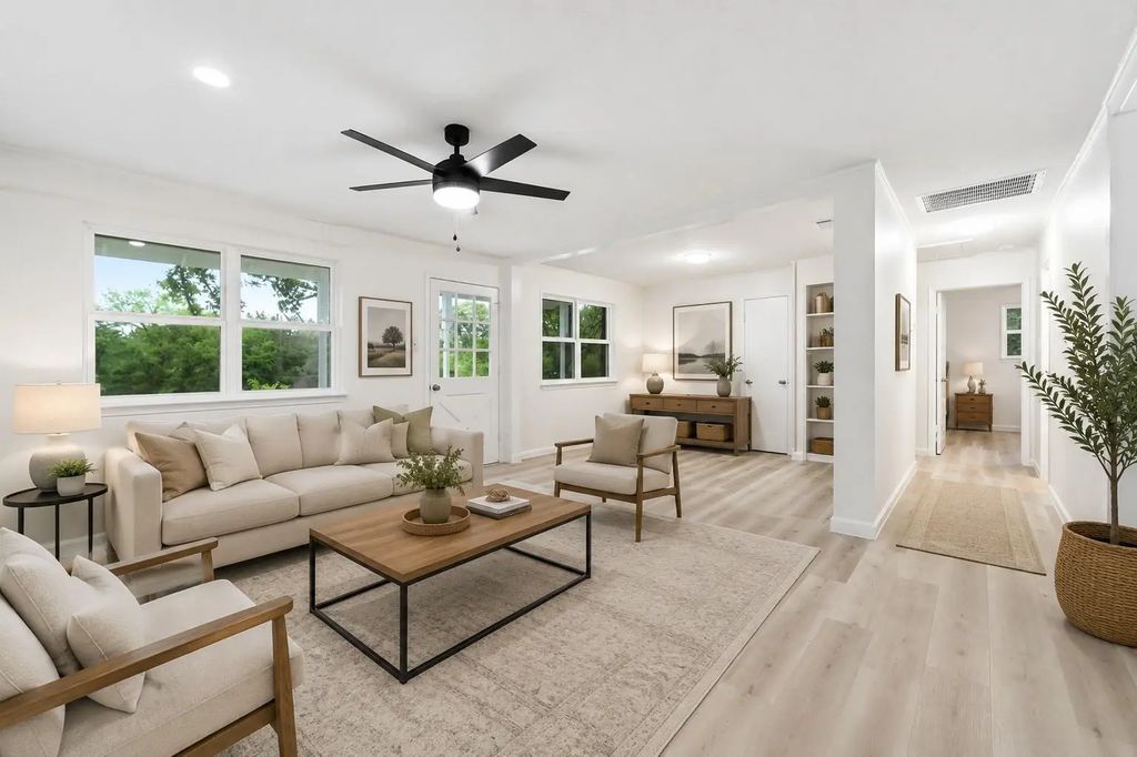 2752 Private Road 2410, Quinlan