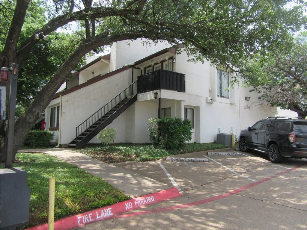 13211 Emily Road 1211, Dallas