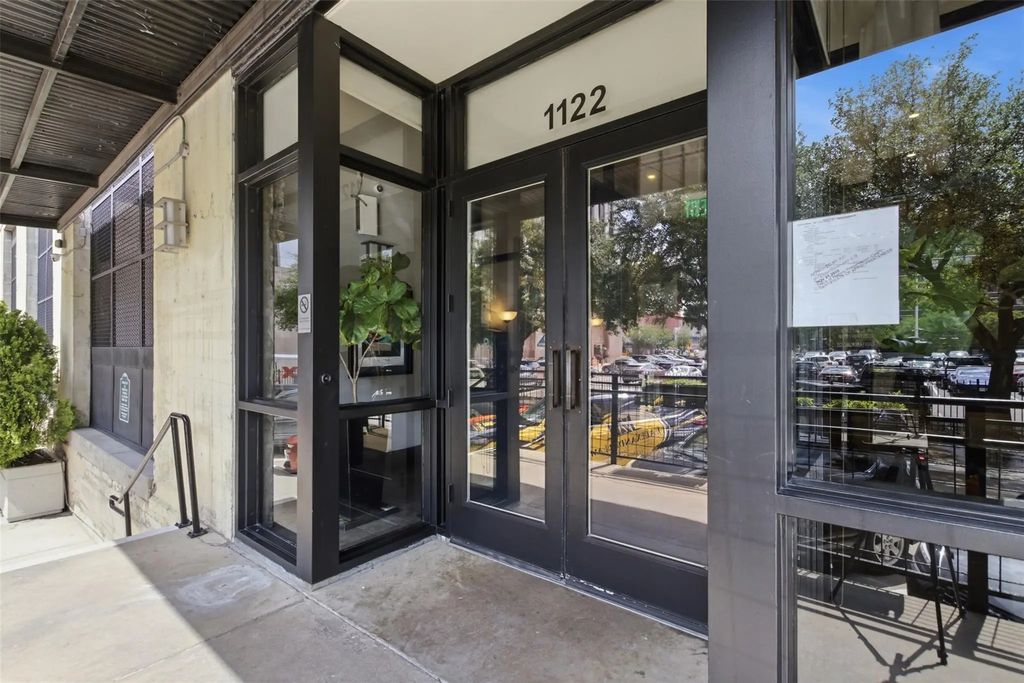 1122 Jackson Street 318, Dallas