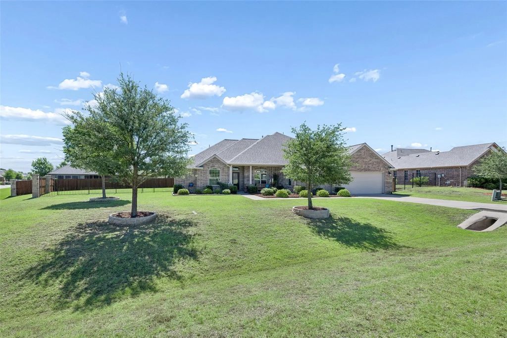2101 Nuehoff Drive, Anna