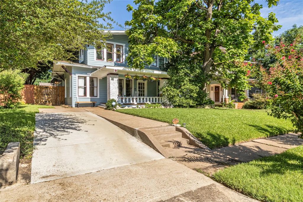 215 S Montclair Avenue, Dallas
