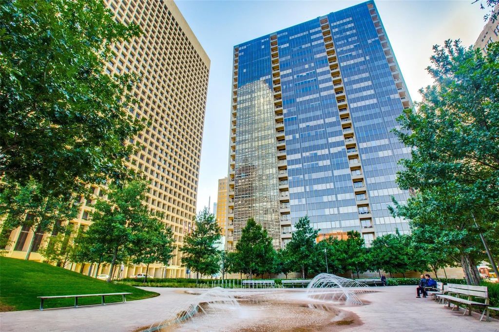 1200 Main Street 506, Dallas