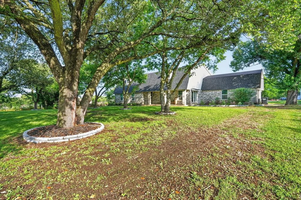 4041 Burleson Retta Road, Burleson