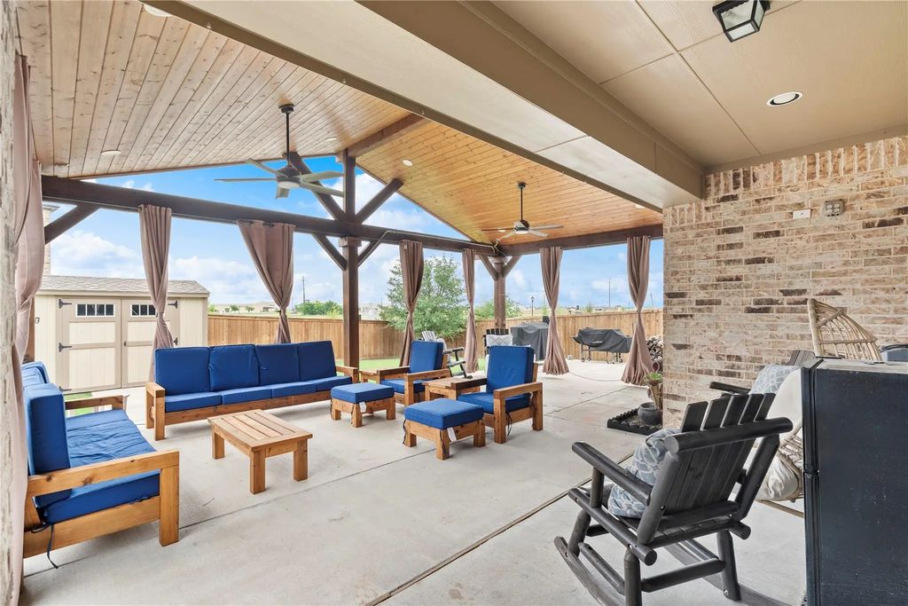 1604 Everitt Trail, Fort Worth