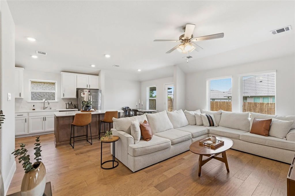 5101 Valley Forge Drive, Denton