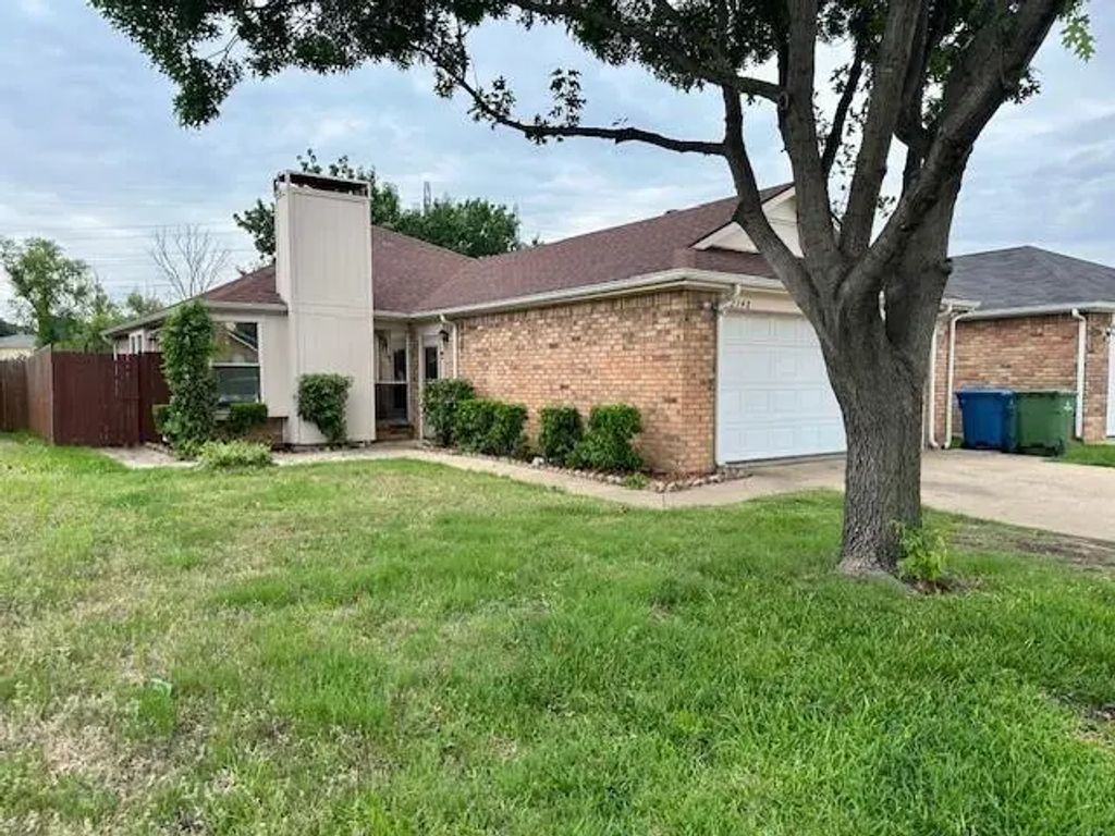 2148 Sunstone Drive, Carrollton