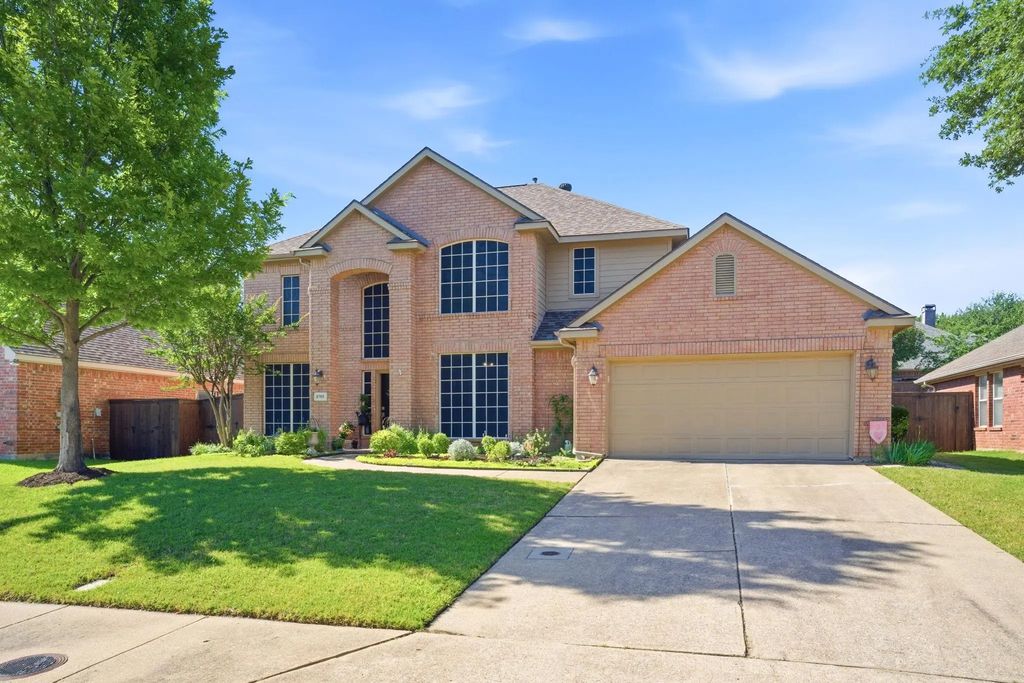 8705 Tiercels Drive, McKinney