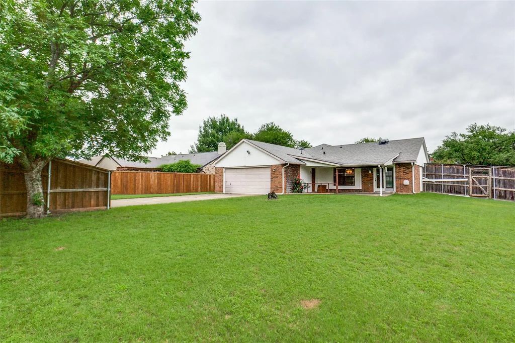 560 Guadalupe Drive, Allen