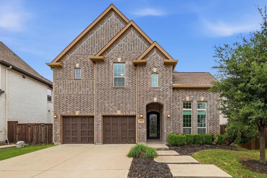 6625 Titus Lane, Frisco