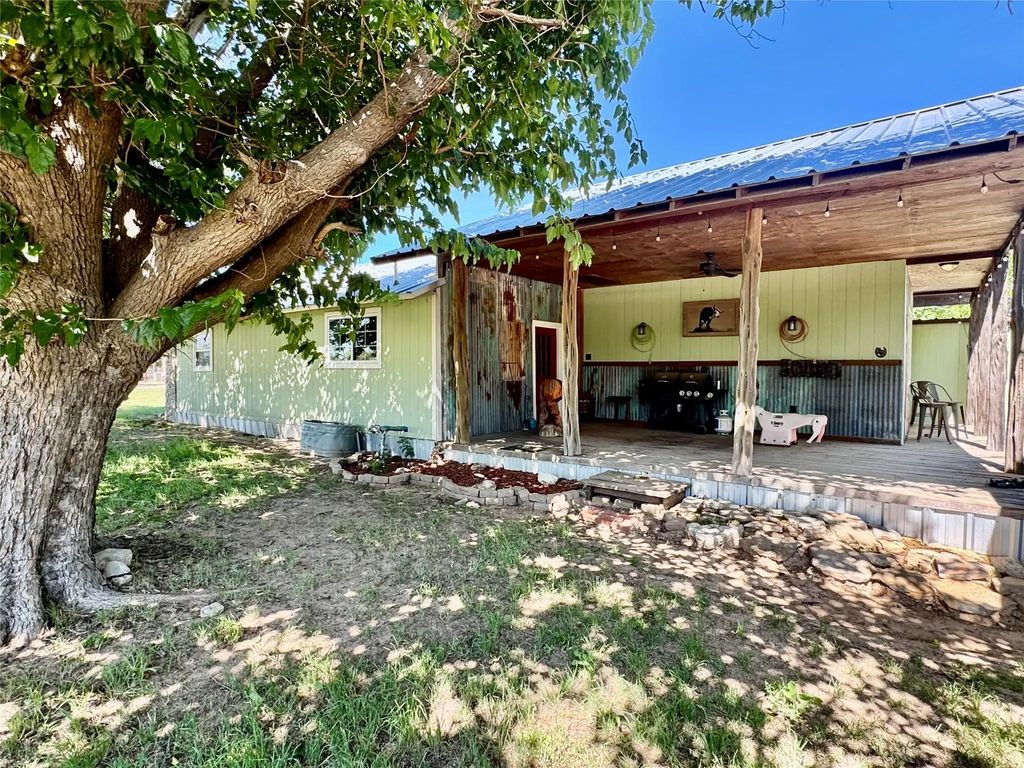507 Hawk Lane, Clyde