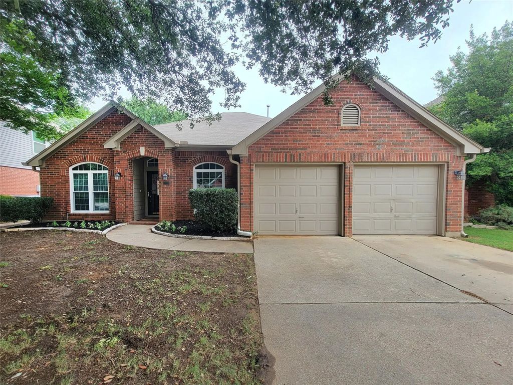 1604 Knoll Ridge Circle, Corinth