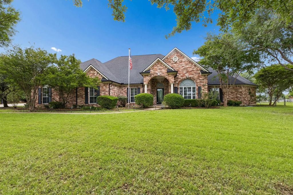 3807 Quail Hollow Street, Celina