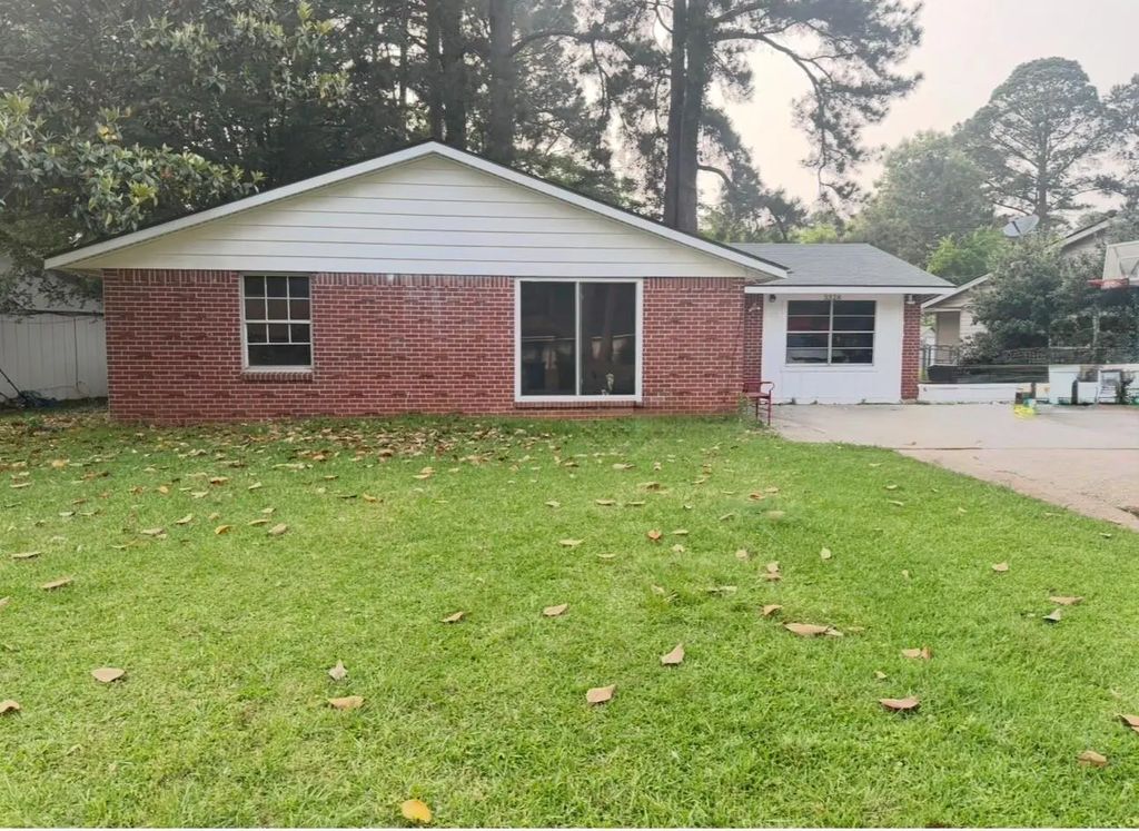 3328 Gorton Road, Shreveport