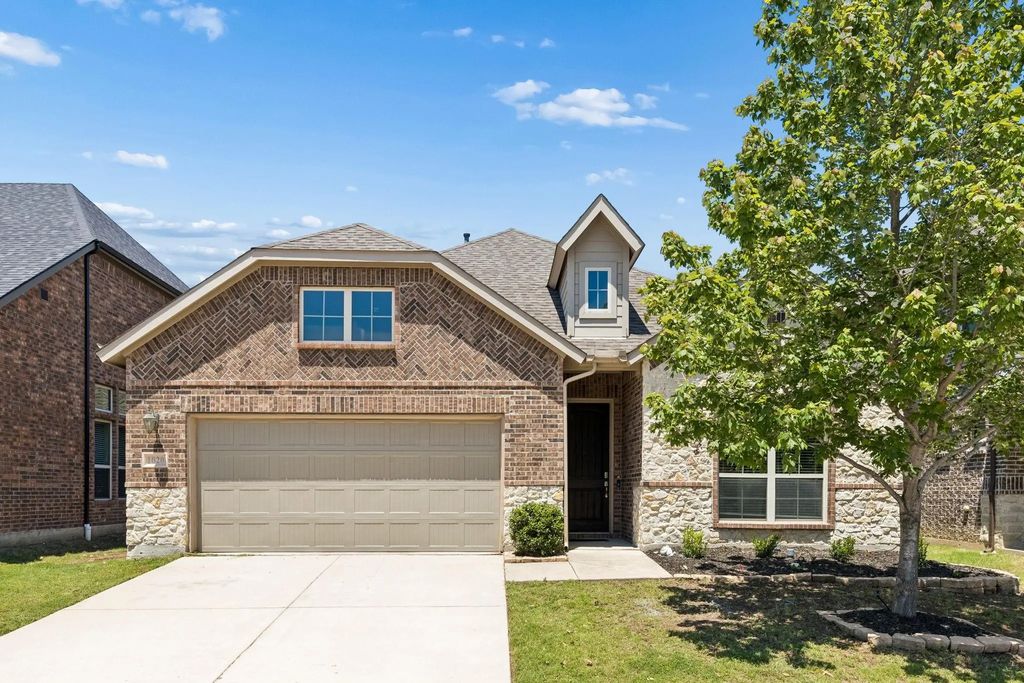 1020 Yarrow Street, Little Elm